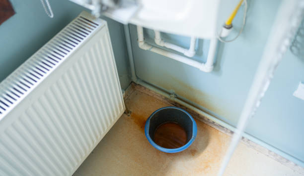 Best Emergency water damage restoration  in Crofton, MD
